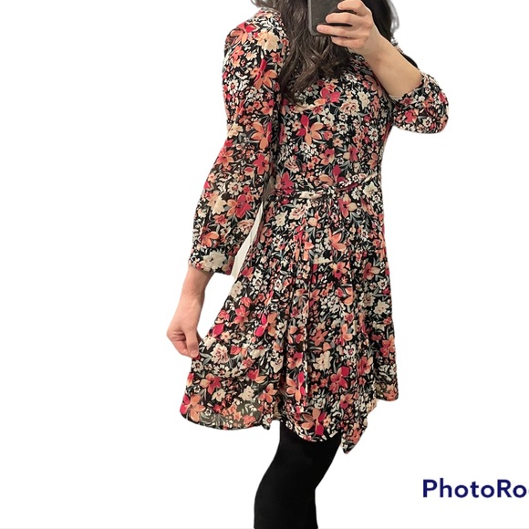 Dynamite, Women Long Sleeve Mini Flowy Dress, Belted, XS, Floral, fitted waist - Picture 4 of 14